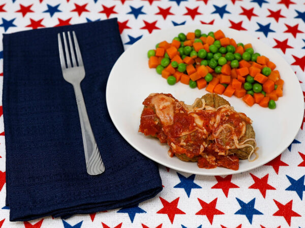 #07 - Italian Meatballs w/Marinara Sauce & Mozzarella Cheese, Peas & Carrots