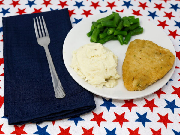 #18 - Breaded Italian Chicken Breast Patty, Redskin Mashed Potatoes, Green Beans