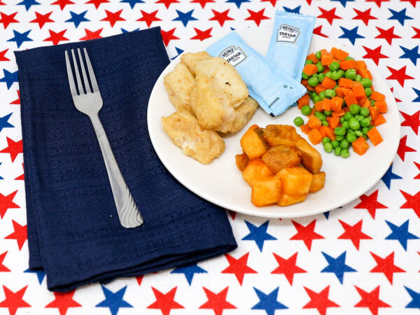 #15 - Fish Nuggets, Tartar Sauce, Seasoned Potatoes, Peas & Carrots