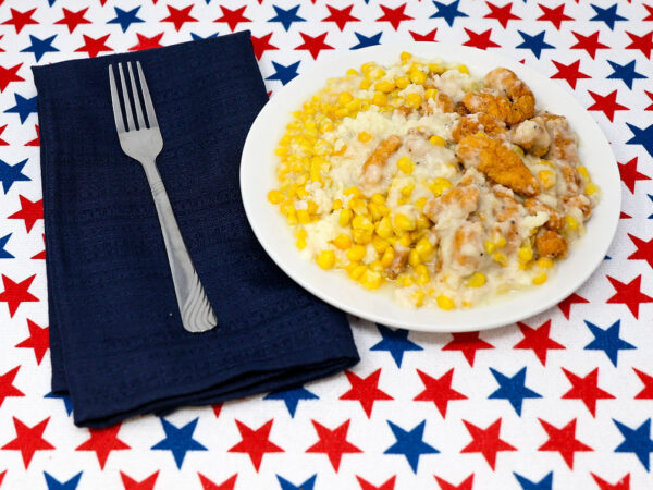 #01 - Country Gravy w/ Chicken & Potato Dish