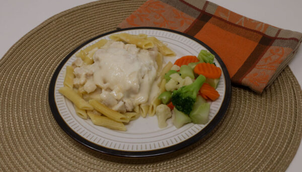#17 - Chicken Alfredo, California Blend Vegetables