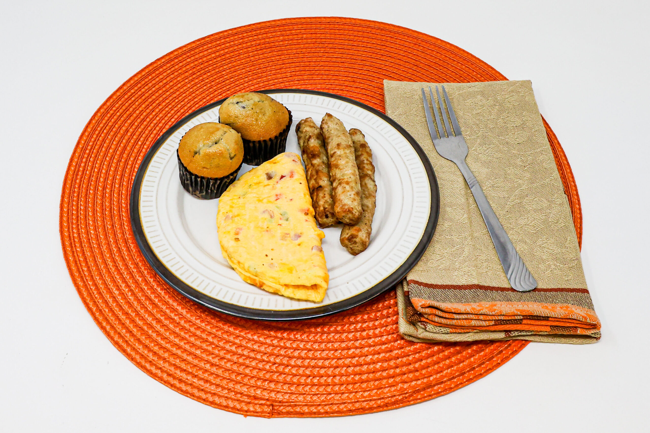 #15 - Skillet Omelet, 3 Sausage Links, 2 Mini Blueberry Muffins