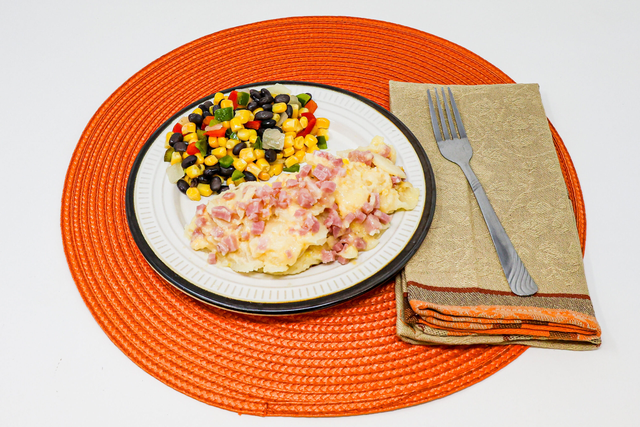 #06 - Au Gratin Potatoes with Ham, Southwest Vegetables