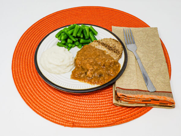 #08 - Mushroom Gravy on Beef Patty, Mashed Potatoes, Green Beans