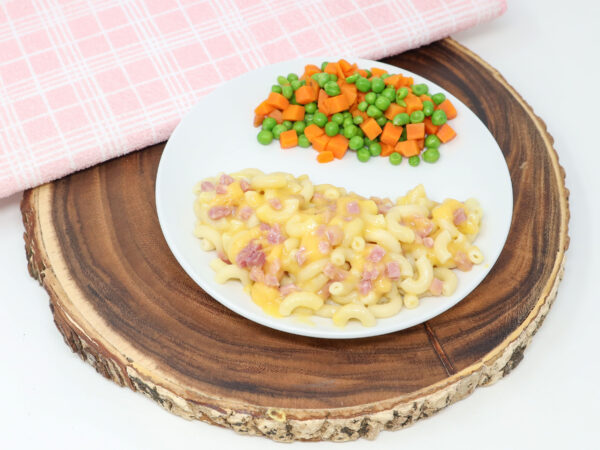 #09 - Macaroni & Cheese with Ham, Peas and Carrots