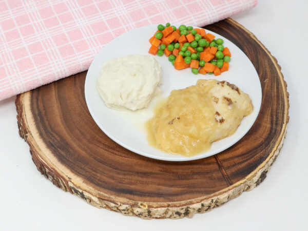 #07 - Chicken w/Seasoned Gravy, Mashed Potatoes, Peas and Carrots