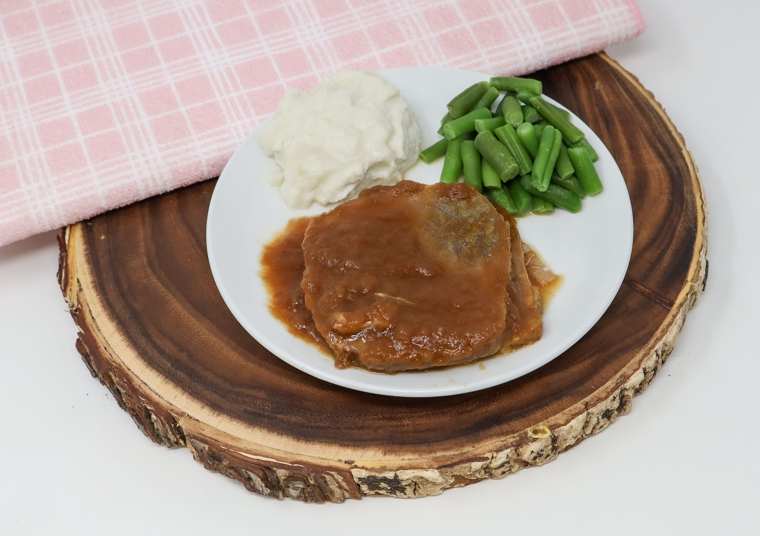 #03 - Roast Beef with Gravy, Mashed Potatoes, Green Beans
