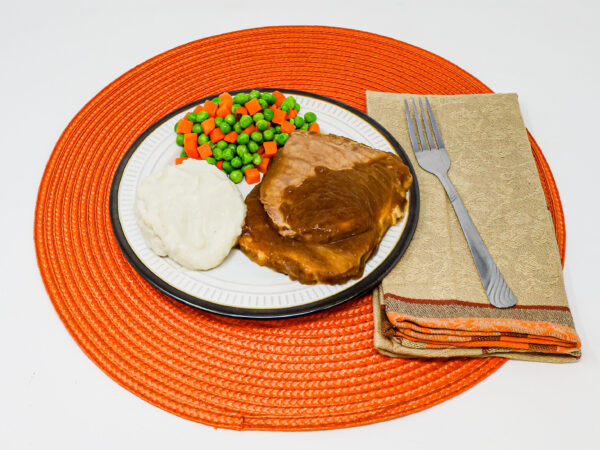 #03 - Roast Beef, Mashed Potatoes, Brown Gravy, Peas & Carrots